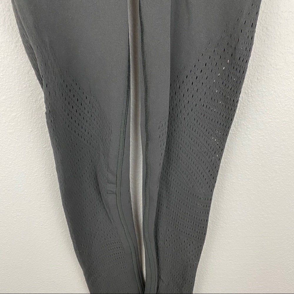 Lululemon • Reveal 7/8 Tight Digi Rain - Picture 3 of 9